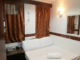 Australia Lounge