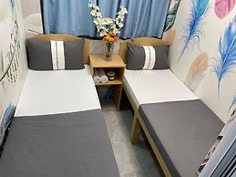 Australia Lounge