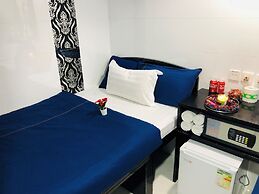 Australia Lounge