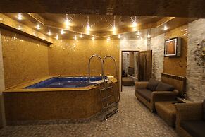 Uyut Hotel