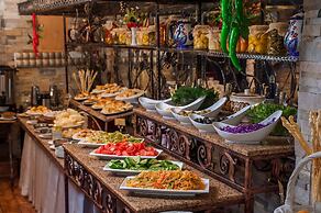 Uyut Hotel