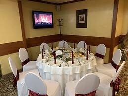Uyut Hotel