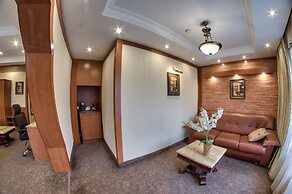 Uyut Hotel