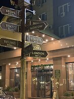 Uyut Hotel