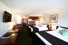 Foxwood Inn & Suites