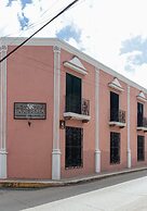 La Aurora Hotel Colonial