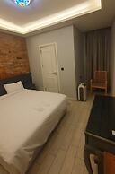 A Plus Residence
