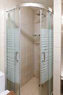 Regency Grand Suites