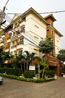 Unico Srinakarin Residence