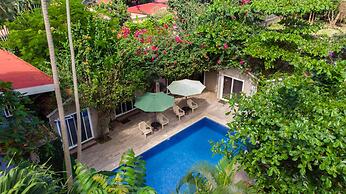 Jaco Lodge Quiet Hotel