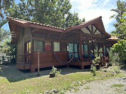 Kenaki Lodge