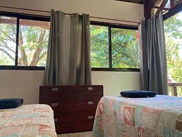 Kenaki Lodge