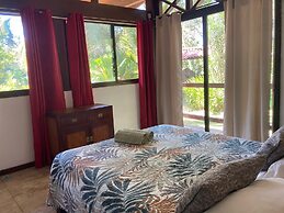 Kenaki Lodge