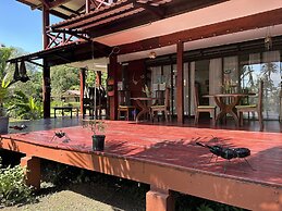 Kenaki Lodge
