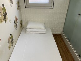 Hostel Chloe