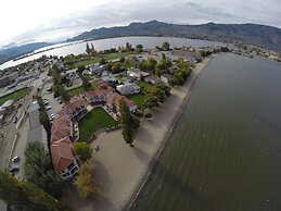 Sandy Beach Suites