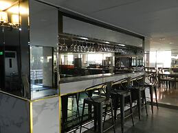 Nanatai Suites