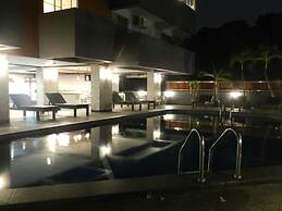 Nanatai Suites