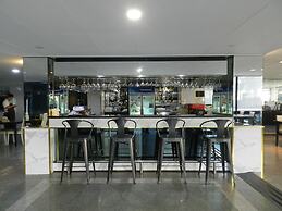 Nanatai Suites
