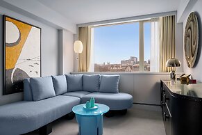 Sea Containers London