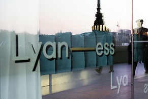 Sea Containers London