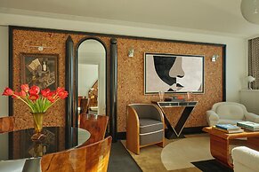Sea Containers London