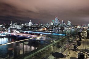 Sea Containers London