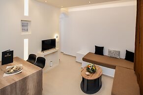 Abrazo Villas