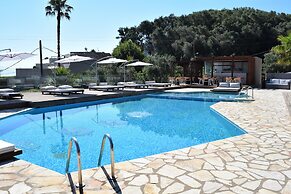 Ionian Eye Design Studios & Spa