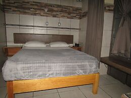 Hotel 1973