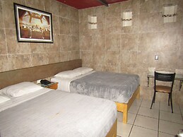 Hotel 1973