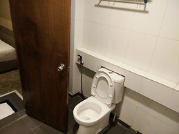 Lucky 11 Hotel