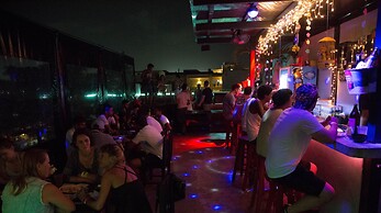Che Playa Hostel & Bar