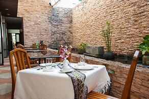 Crystal Inn Phuket