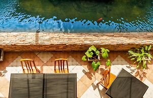 Crystal Inn Phuket