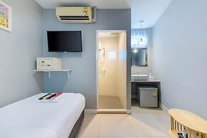 At Hua Lamphong Hotel - Hostel