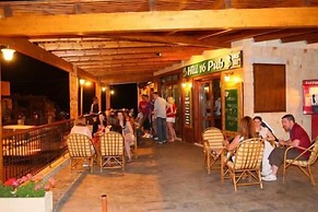 Frida Village