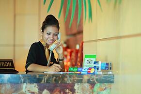 Rocky Plaza Hotel Padang