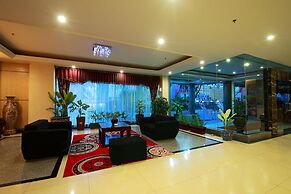Rocky Plaza Hotel Padang