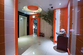 Max Motel