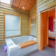 Phoenix Hotspring Resort