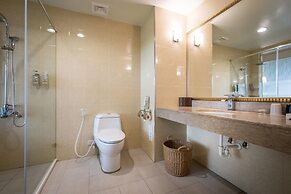 Royal Chiayi Hotel