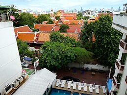 Mango Lagoon Place