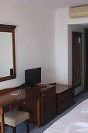 Grand Sahin's Hotel