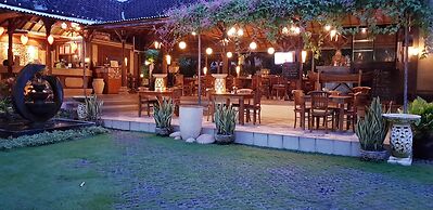 Kusnadi Hotel