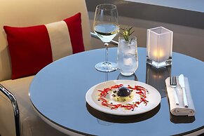 Melia Paris La Defense
