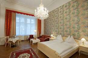 Pertschy Palais Hotel