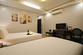 La Palm Hotel