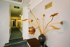 La Palm Hotel