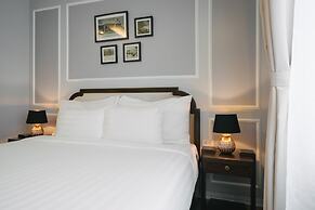 La Palm Hotel